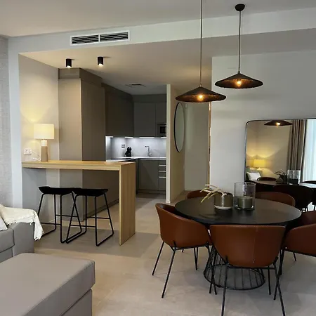 Spaces Garden Oasis 3 Bedroom 2 Bath Garden Appartamento *