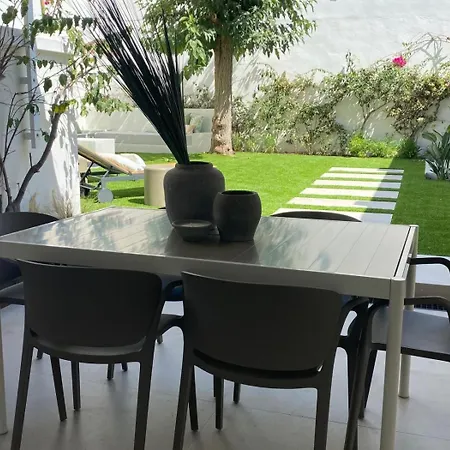 Spaces Garden Oasis 3 Bedroom 2 Bath Garden Appartamento *